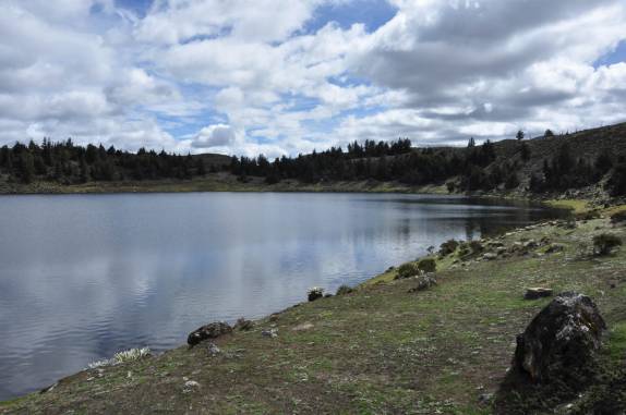 A belíssima Laguna Macubaji, perto de Apartaderos, na região de Mérida, nos Andes venezuelanos